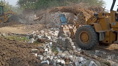 محافظ بني سويف: إزالة 473 حالة تعدٍ على أملاك الدولة والأرض الزراعية