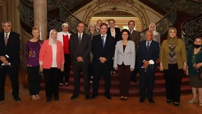 وفد من جامعة ليون ٣ في زيارة لجامعة عين شمس 