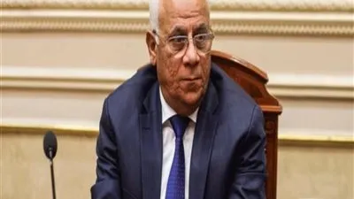 محافظ بورسعيد يهنئ القوات البحرية بمناسبة العيد الـ54