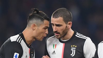 بونوتشي يوجه رسالة نارية إلى رونالدو