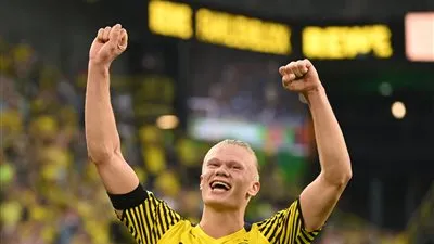 توخيل يكشف حقيقة مفاوضات تشيلسي مع هالاند