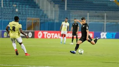 إيهاب جلال يُعلن قائمة بيراميدز لمواجهة عزام يونايتد