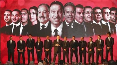 مهند مجدي ومحمد الدماطي يقدمان أوراق ترشحهما لانتخابات النادي الأهلي