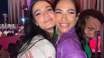 شاهد.. هدى المفتي تنشر صورة بصحبه ويجز و تارا عماد في الجونة