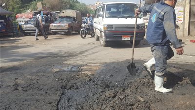 كثافات مرورية بطريق أوسيم إثر كسر ماسورة مياه