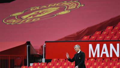 سولشاير يعلق على قمة ليفربول واليونايتد المثيرة.. ويقارن بين صلاح ورونالدو