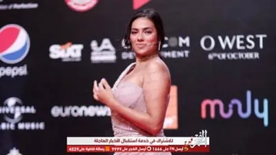 ثراء جبيل بإطلالة مثيرة في ختام مهرجان الجونة.. صور