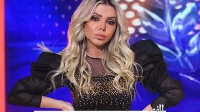 نور اللبنانية و رزان المغربي يرقصان في ختام مهرجان الجونة