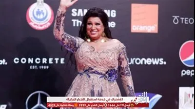 شاهد.. أول ظهور لـ فيفي عبده على الريد كاربت في ختام مهرجان الجونة