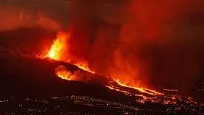 البيئة تكشف حقيقة تأثر مصر بانبعاثات وغازات بركان لابالما 