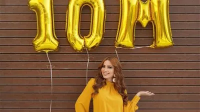 نسرين طافش تحتفل بحصول متابعيها عبر 