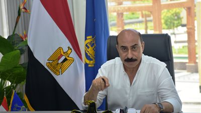 محافظ أسوان يعطي فرصة أخيرة لواضعي اليد 