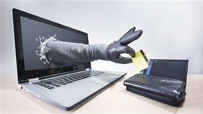 البنك الأهلي المصري: حالات الاحتيال زادت خلال أزمة كورونا (فيديو)