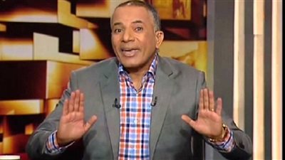 أحمد موسى يشكر الحكومة لمساعدة مواطنة تمر بظروف صعبة في الجيزة (فيديو)