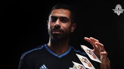 أحمد فتحي: على تواصل دائم مع الخطيب ولاعبي الأهلي 