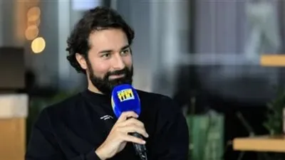 اليوم.. أحمد حاتم ضيف برنامج 