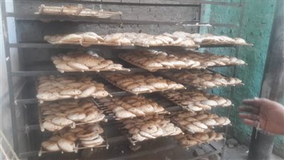 التحفظ على مخابز تقوم بـ