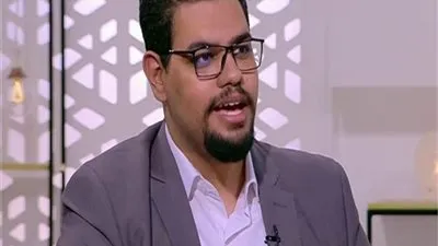 خبير: زيارة رئيس الوزراء لفرنسا تهدف لتعزيز التعاون بمجال الطاقة (فيديو)