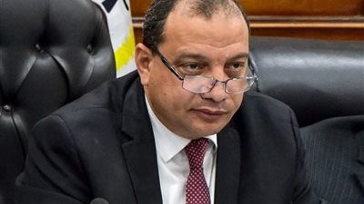 بقرار جمهوري.. الدكتور منصور حسن رئيساً لجامعة بني سويف لفترة ثانية