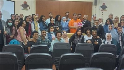 الأستاذ الدكتور ممدوح مهدي يشيد بأداء خريجي جامعة حلوان.. ويؤكد على أهمية الفنون