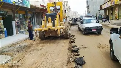 رفع كفاءة منظومة النظافة ورصف الطرق ببرج البرلس في كفر الشيخ