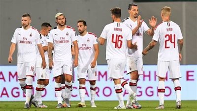 هدف باريس وريال مدريد.. نجم ميلان في طريقه للرحيل