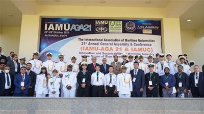 وزير النقل: نسعى للتحول الرقمي الكامل وميكنة الموانئ