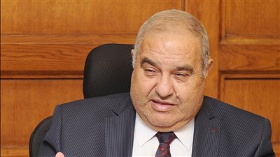 أول تعليق من رئيس المحكمة الدستورية على إلغاء حالة الطوارئ بمصر