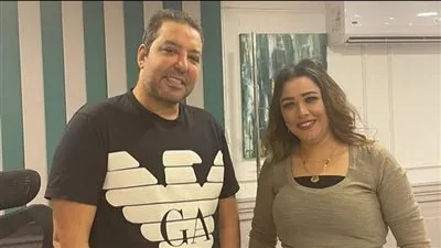 بوسي شاهين تعلن تعاقدها مع مدير شركة روتانا لإنتاج أول ألبوماتها الغنائية