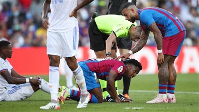 برشلونة يكشف التشخيص النهائي لإصابة فاتي