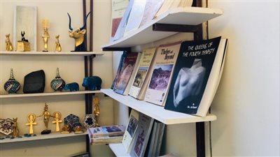 تعرف على كتب وزارة السياحة والآثار في معرض ساقية الصاوي 