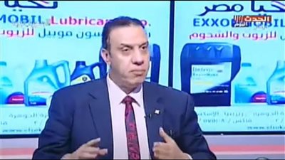 خبير: سفيرنا بالمغرب لم يتأخر لحظة عن خدمة المصريين