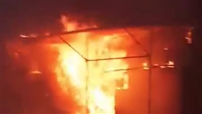 إخماد حريقًا اندلع خلف وزارة الثقافة بالكيت كات