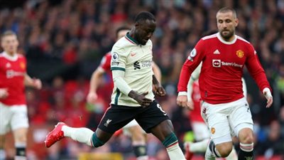 ليفربول ينافس مانشستر يونايتد على نجم ليدز يونايتد