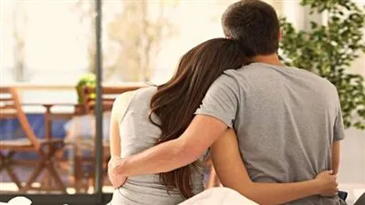 خبير علاقات أسرية: يجب على الزوج استثمار صفات زوجته الجيدة في تعديل سلوكه