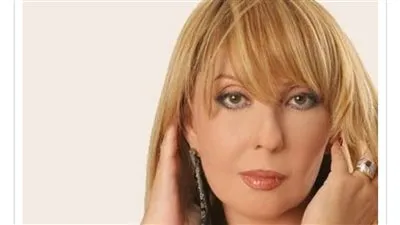 بهذه الطريقة.. نادية الجندي ترفع شعار 