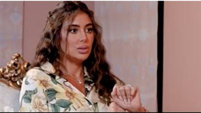 تعرف على التفاصيل الكاملة لأزمة ياسمين صبري مع والدها 