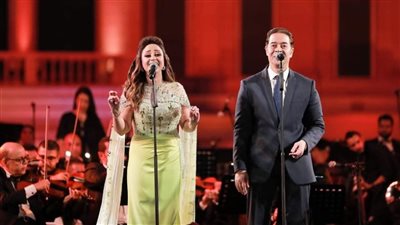 حضور جماهيري كبير لأولى حفلات 