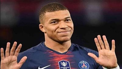 عاجل.. مبابي يفتح النار على مدربه بوكيتينو