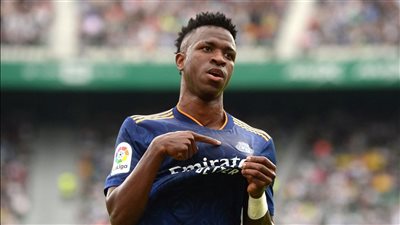 فينيسيوس: أرغب في السير على خطى كريستيانو رونالدو