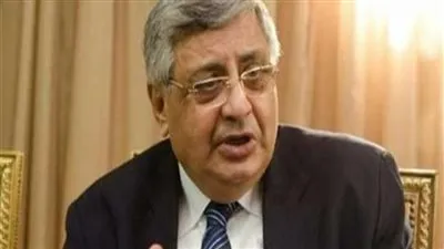 مستشار الرئيس يحسم الجدل بشأن علاج سم العقرب لكورونا (فيديو)