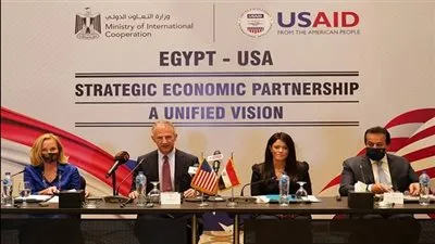 مصر والولايات المتحدة الأمريكية توقعان 7 اتفاقيات منح بقيمة 125 مليون دولار