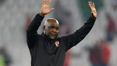 طلب مفاجئ من نجم الأهلي