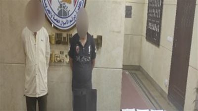 ضبط متهمين بتزوير المحررات الرسمية وتقليد الأختام الحكومية بالقاهرة