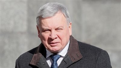 وزير الدفاع الأوكراني يقدم استقالته.. تفاصيل