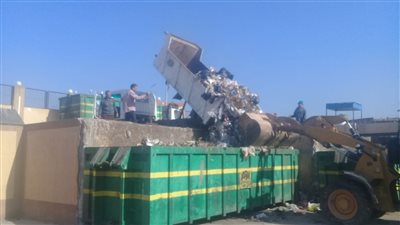 نقل 3 آلاف طن قمامة ومخلفات لمصانع التدوير بالبحيرة (صور)
