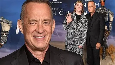 توم هانكس يحتفل بالعرض الخاص لـ Finch