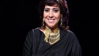 نشوى مصطفى: 