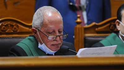 تأجيل محاكمة 23 متهما بـ 