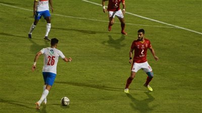 تعرف على معلقي مباراة الزمالك والأهلي اليوم الجمعة في الدوري المصري